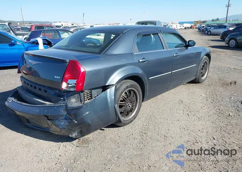 2007 Chrysler 300 from USA, damaged, VIN 2C3KA43RX7H715787